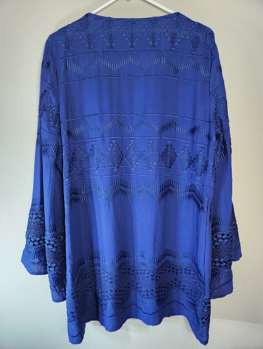La Blanca Womens |M| Island Fare Blue Crochet/Embroidered Tunic Swim Cover Up - Picture 8 of 9